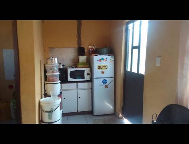 5 BEDROOM HOUSE FOR SALE IN UMLAZI D